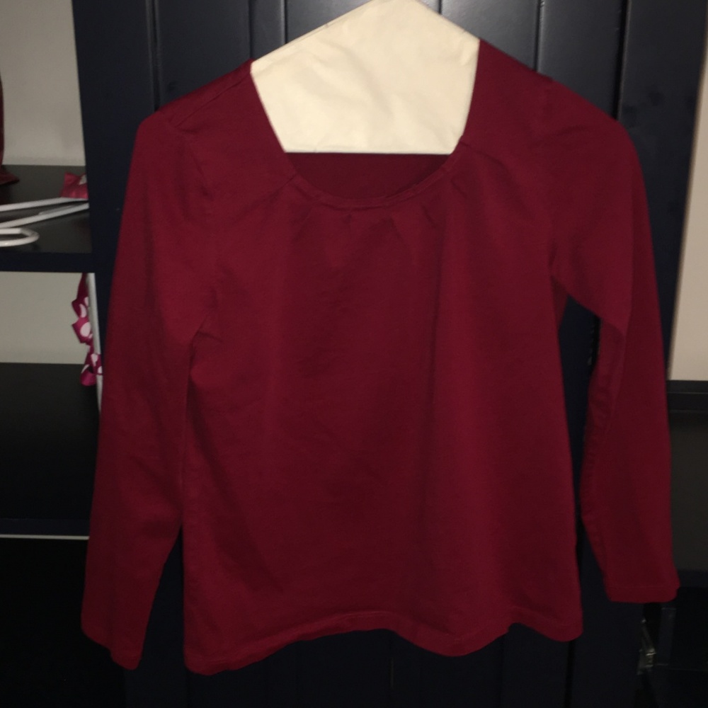 Talbot's maroon boat neck shirt, Size P0
